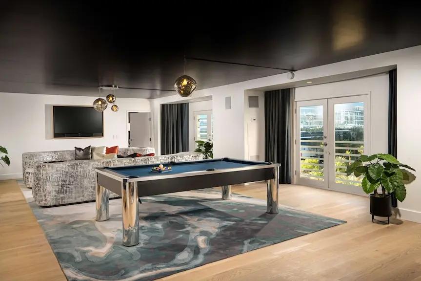 Virgin Hotels Las Vegas, Curio Collection by Hilton Hotels Booking Trips