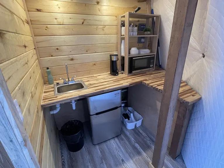 Canyonlands Dome Resort Booking hotels accommodation trip