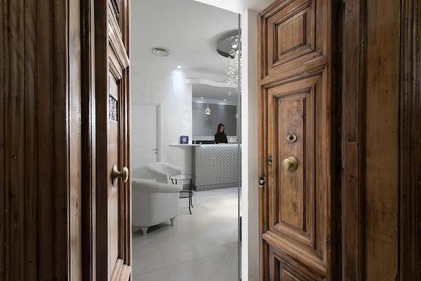 Relais de l'Opera Rome italy Hotels Booking Trips