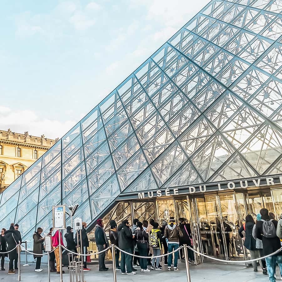Paris: Louvre Museum Timed-Entrance Ticket Hotels Booking Trips