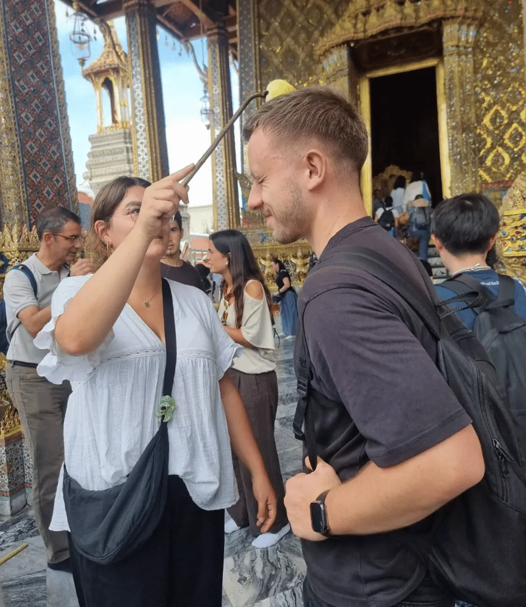Bangkok: Grand Palace, Wat Pho, and Wat Arun Guided Tour Hotels Booking Trips