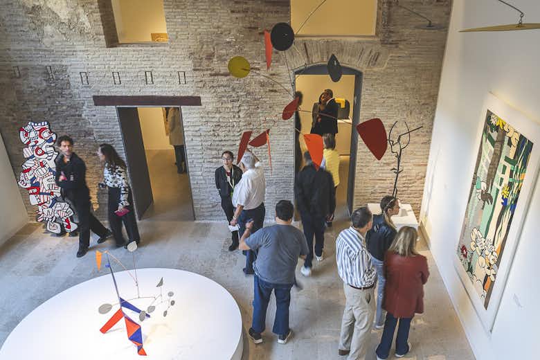 Centro de Arte Hortensia Herrero: Entry Ticket + Guided Tour Booking hotels accommodation trip