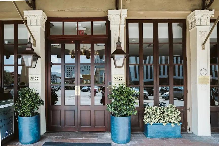 The Old No. 77 Hotel & Chandlery Hotels Booking Trips