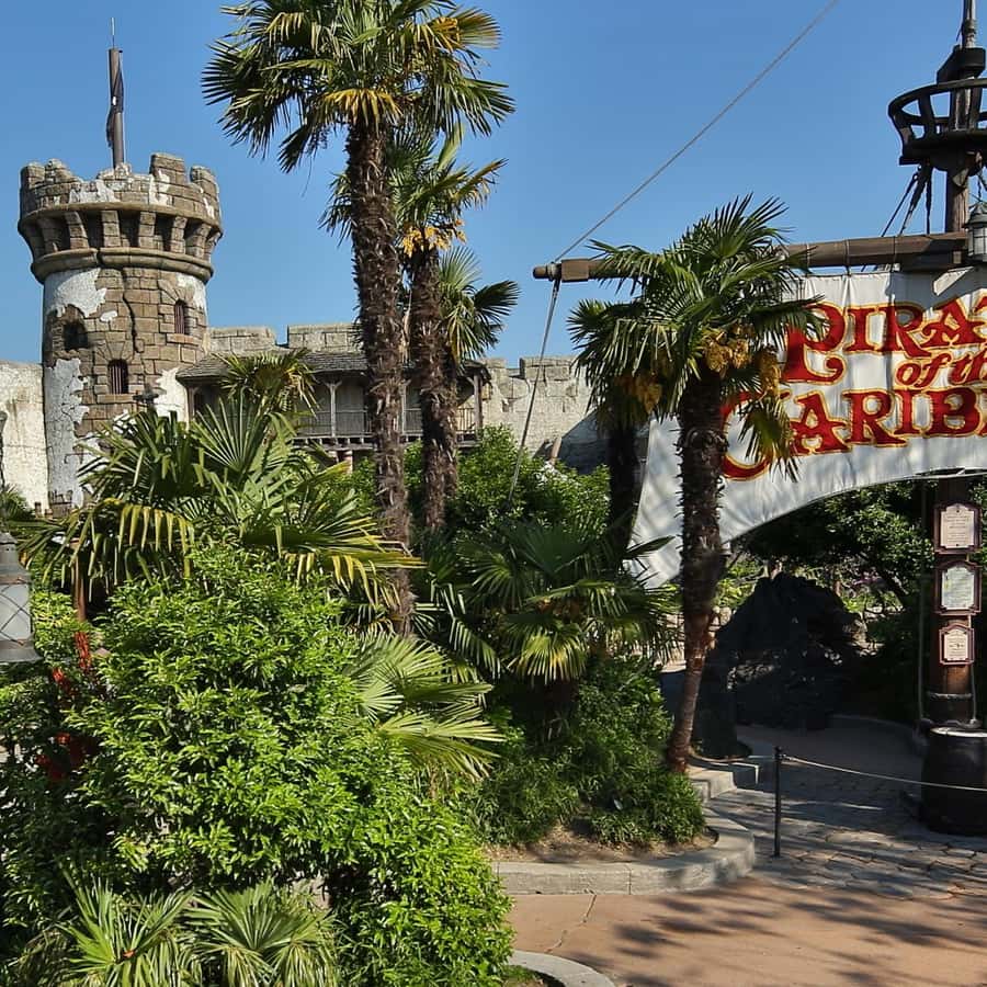 Disneyland Paris 1-Day Ticket Hotels Booking Trips