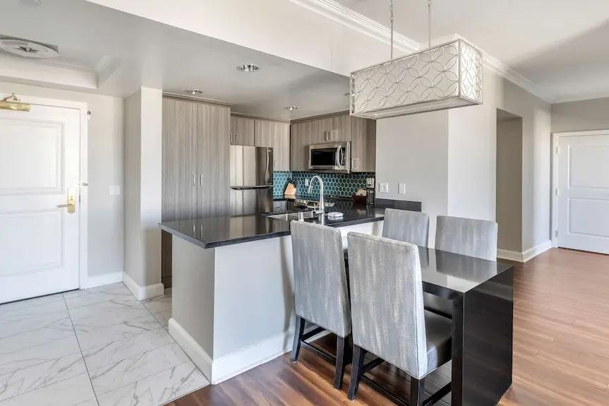 Hilton Grand Vacations Club on the Las Vegas Strip Booking hotels accommodation trip