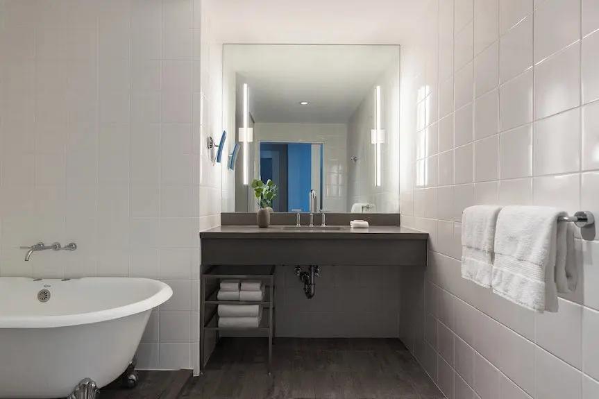 Archer Hotel Old Town Alexandria Hotels Booking Trips