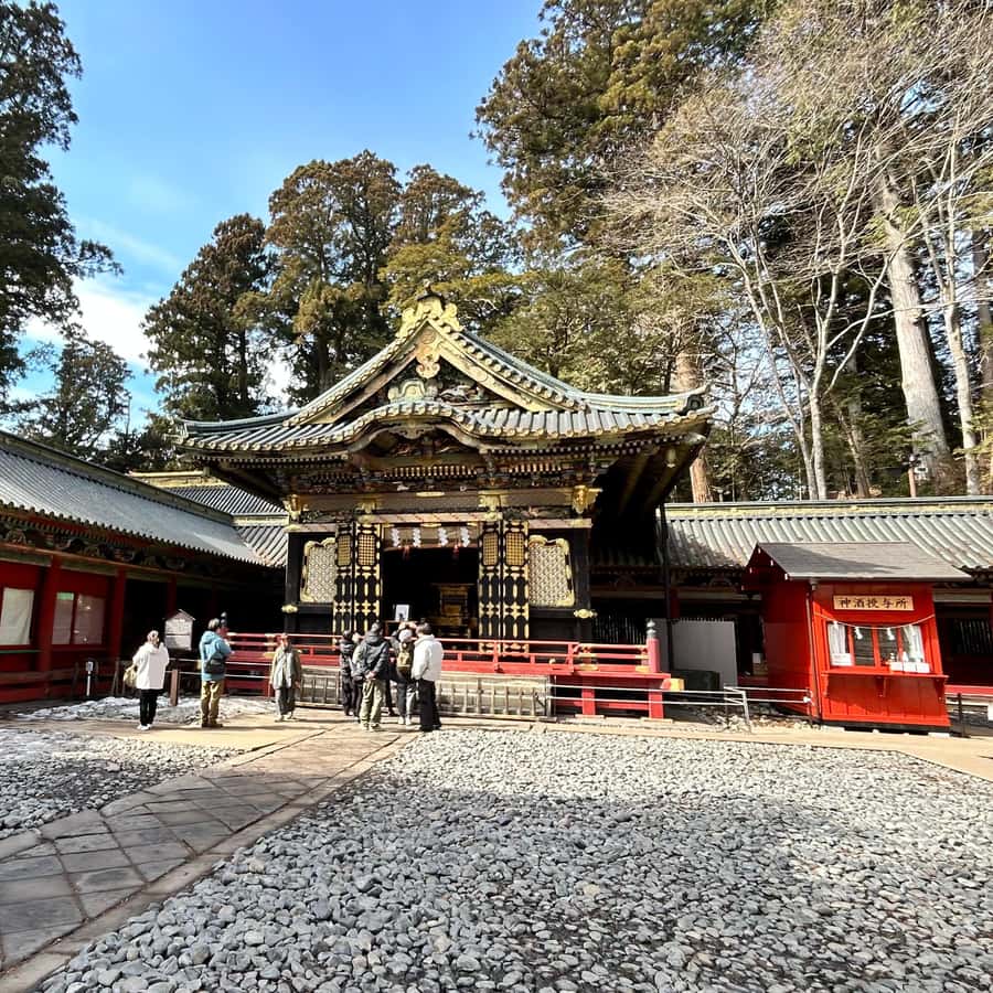 Nikko: Kegon Falls, Lake Chuzenji & Toshogu Temple Hotels Booking Trips