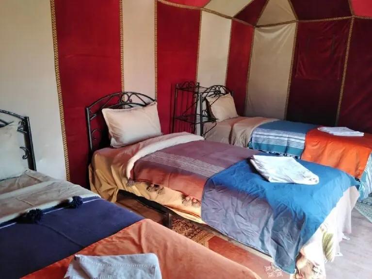 Overnight Camel trekking Booking hotels accommodation trip