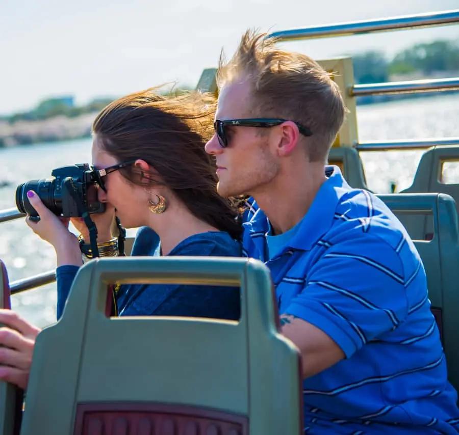 DC: Hop-On Hop-Off with 17 Stops plus Arlington Walking Tour Hotels Booking Trips