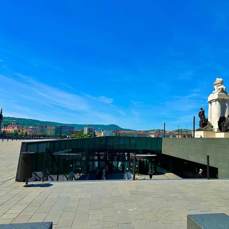 Budapest: Parliament Building Entry Ticket and Audio Guide Hotels Booking Trips