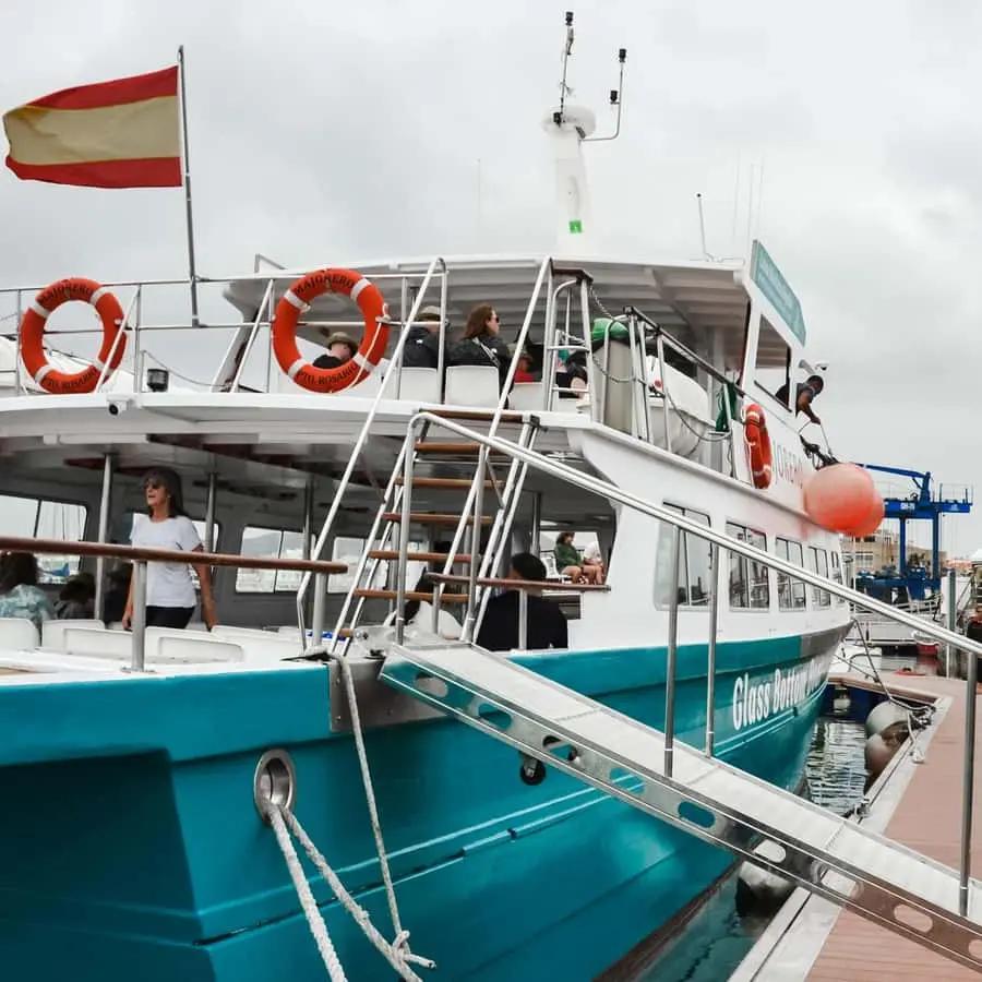 Corralejo: Return Ferry Ticket to Lobos Island Fuerteventura Hotels Booking Trips