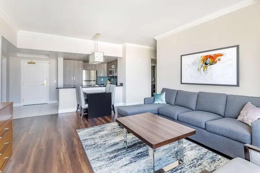 Hilton Grand Vacations Club on the Las Vegas Strip Booking hotels accommodation trip