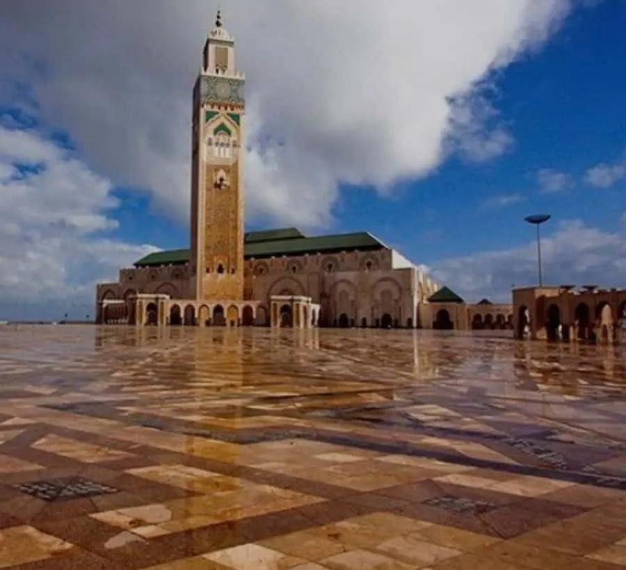 Casablanca: Full-Day City Exploration with Hotel Pickup Hotels Booking Trips
