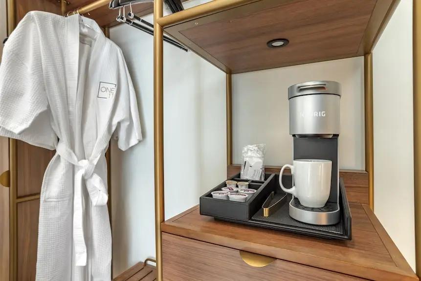 ONE11 Hotel New Orleans Hotels Booking Trips