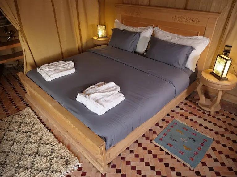 Royal Luxury Camp merzouga Booking hotels accommodation trip