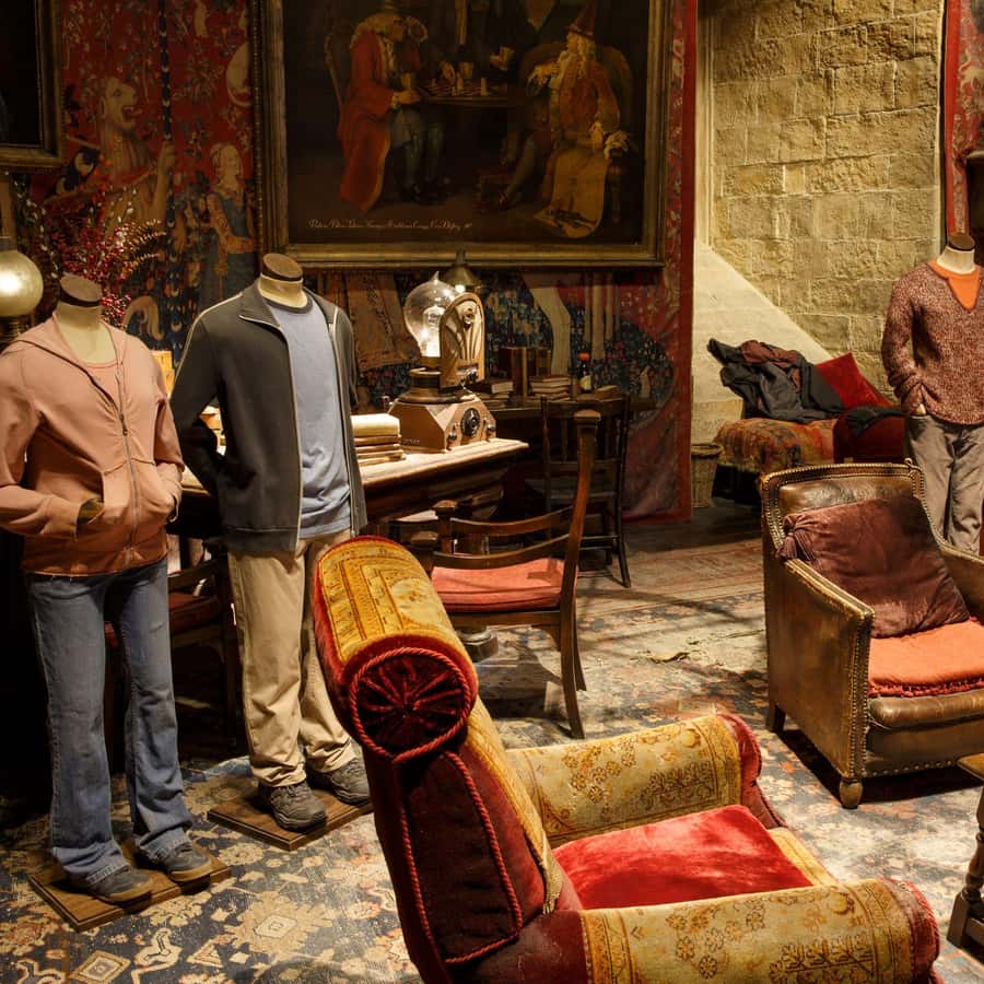 London Warner Bros Studio Harry Potter Tour & Branded Bus 