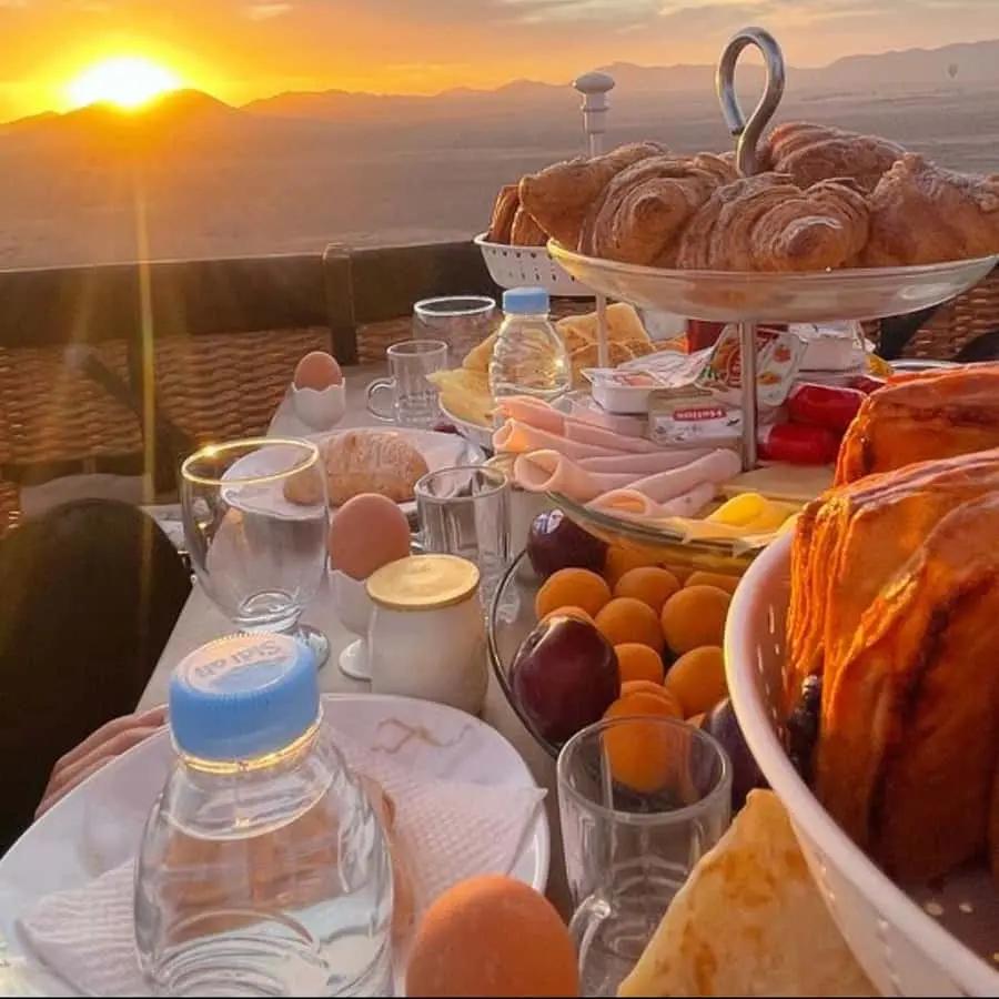 Marrakech: Balloon Flight, Berber Breakfast & Certificate Hotels Booking Trips