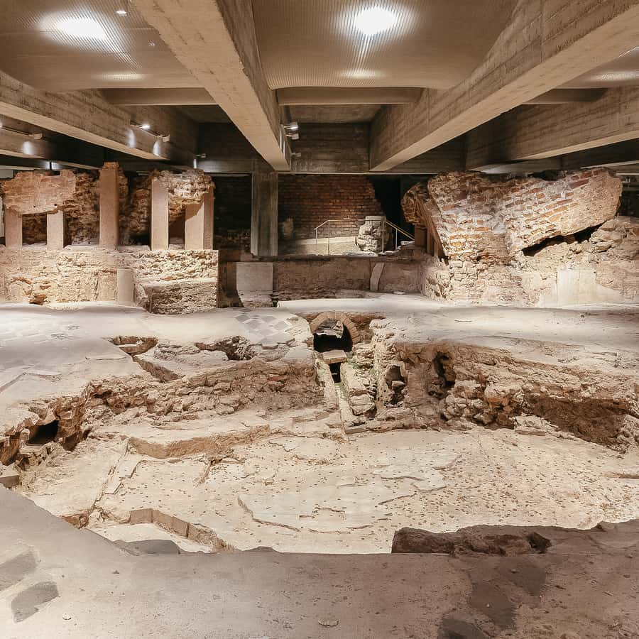 Milan: Cathedral and Duomo's Terraces Entrance Ticket Hotels Booking Trips