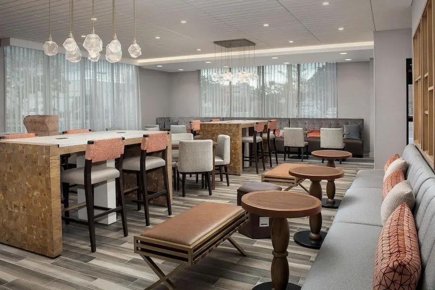Hampton Inn Boston Logan Airport Chelsea Hotels Booking Trips