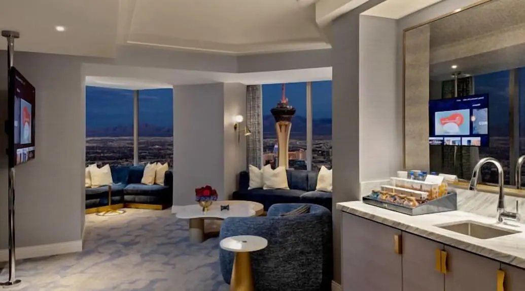 Fontainebleau Las Vegas Booking hotels accommodation trip