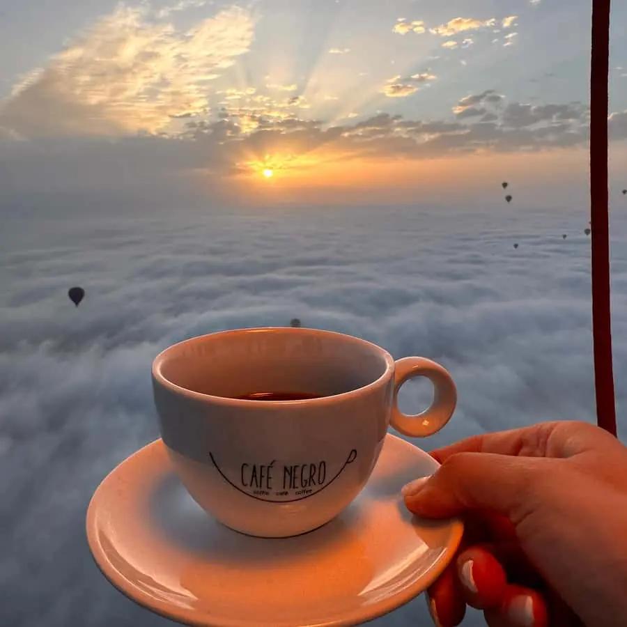 Marrakech: Balloon Flight, Berber Breakfast & Certificate Hotels Booking Trips