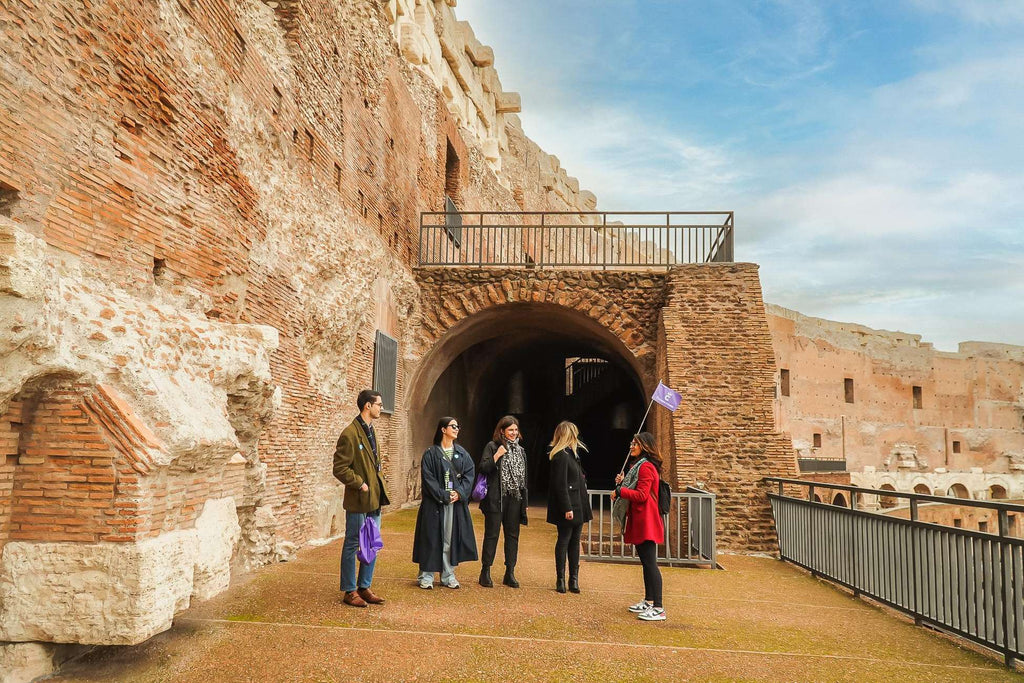 Colosseum, Roman Forum & Palatine Hill Guided Tour Hotels Booking Trips