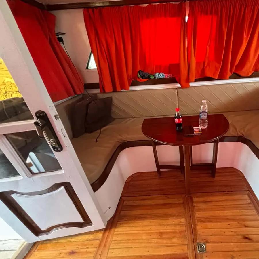 Hurghada: 3 Islands, Dolphins & Snorkel Yacht Trip w/ Lunch Hotels Booking Trips