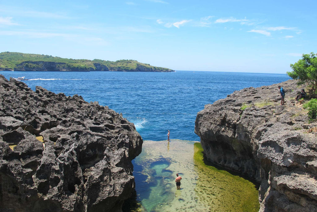 Bali Nusa Penida East & West Highlights Full-Day Tour Hotels Booking Trips
