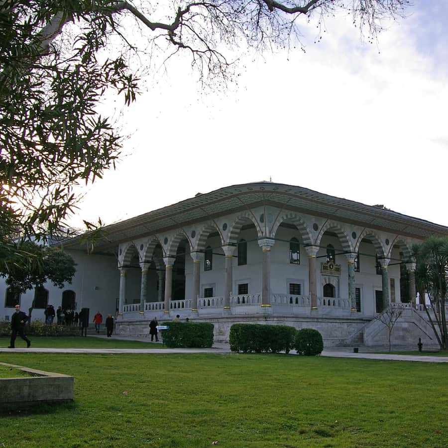 Istanbul: Topkapi Palace and Harem Ticket with Audio Guide Hotels Booking Trips