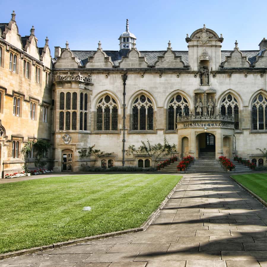 From London: Windsor, Oxford & Stonehenge Full-Day Trip Hotels Booking Trips