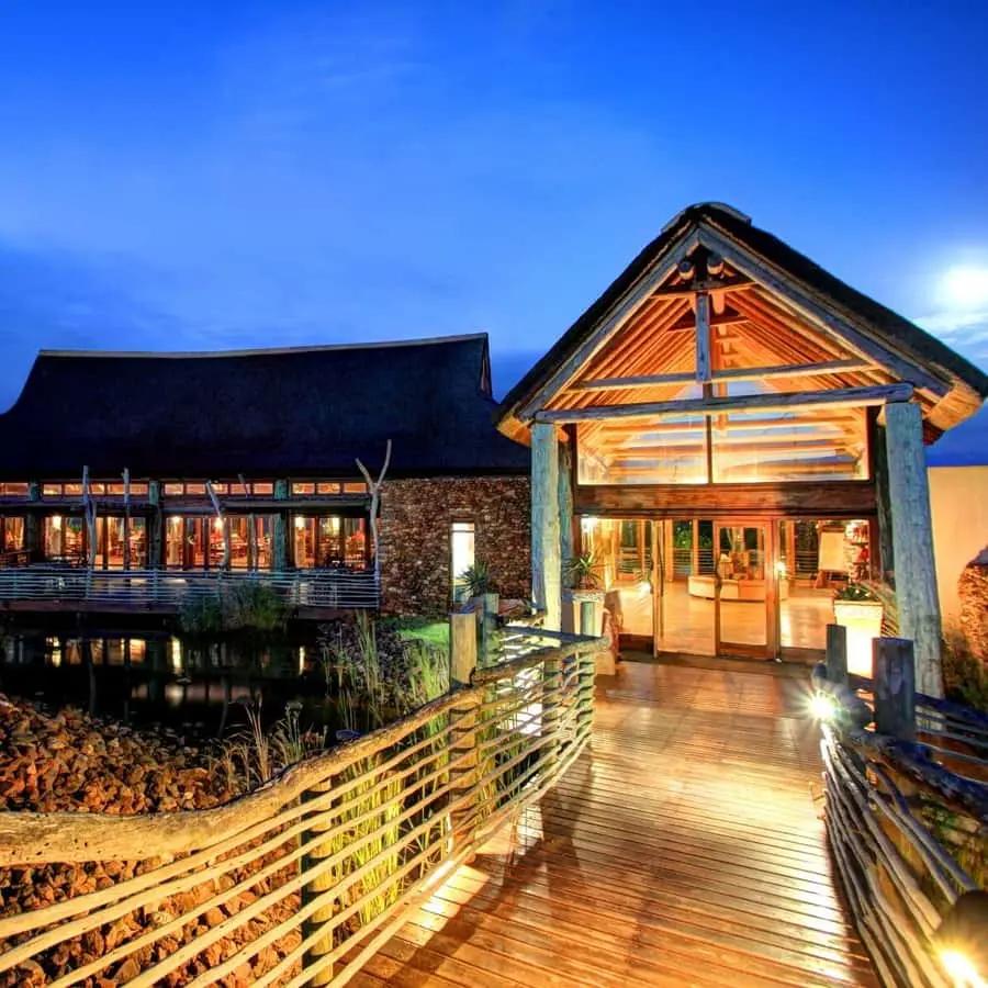 From Cape Town: 2-Day Safari at Garden Route Game Lodge Hotels Booking Trips