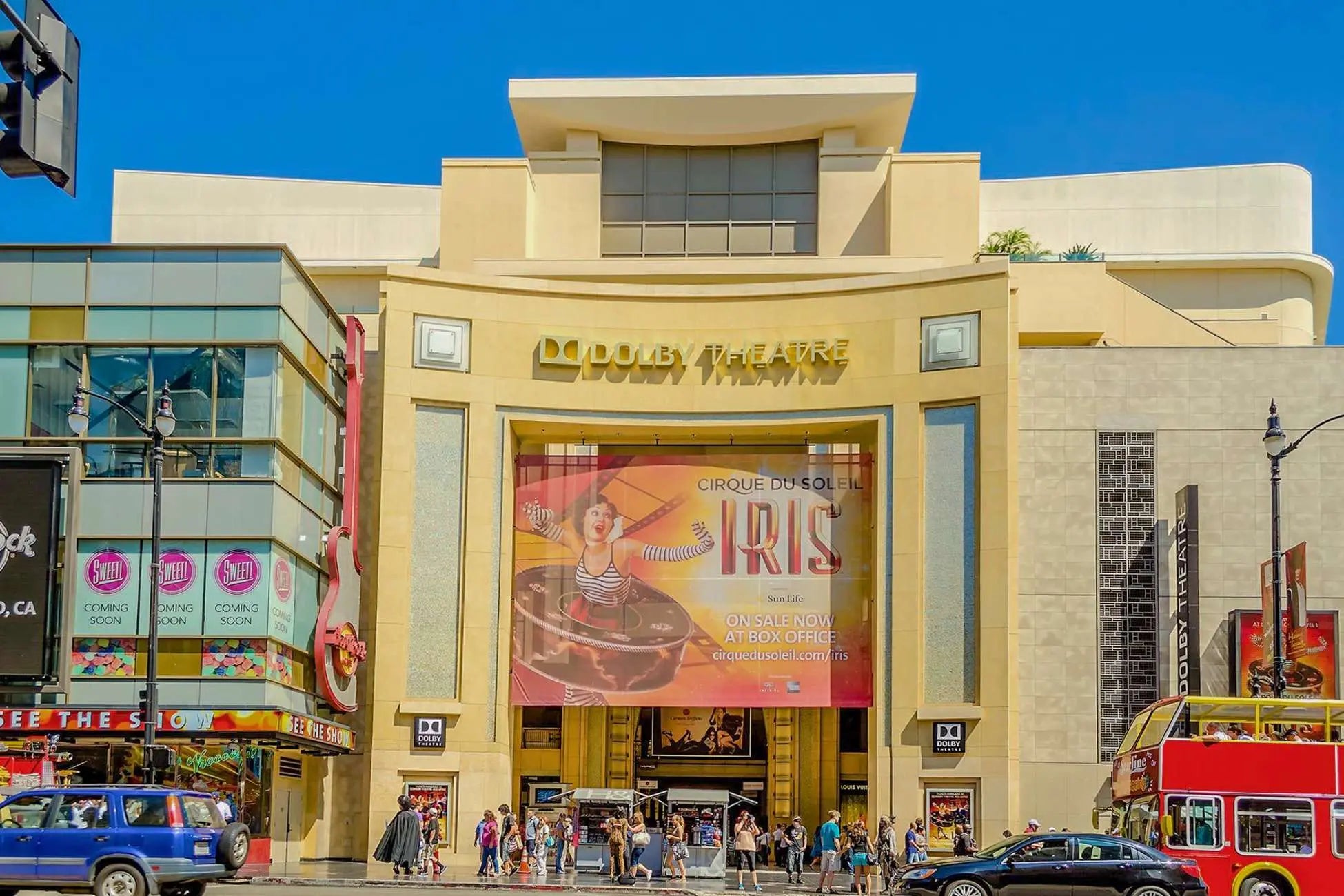 Los Angeles Hollywood & Celebrity Homes Open-Air Bus Tour 