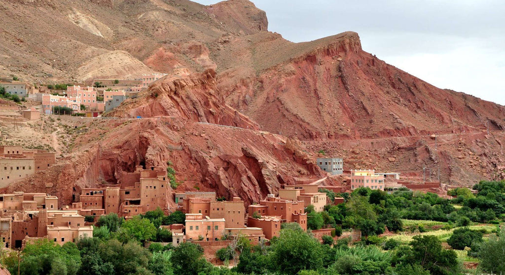 From Marrakesh: 4-Day Private Atlas Mountains & Desert Tour Hotels Booking Trips
