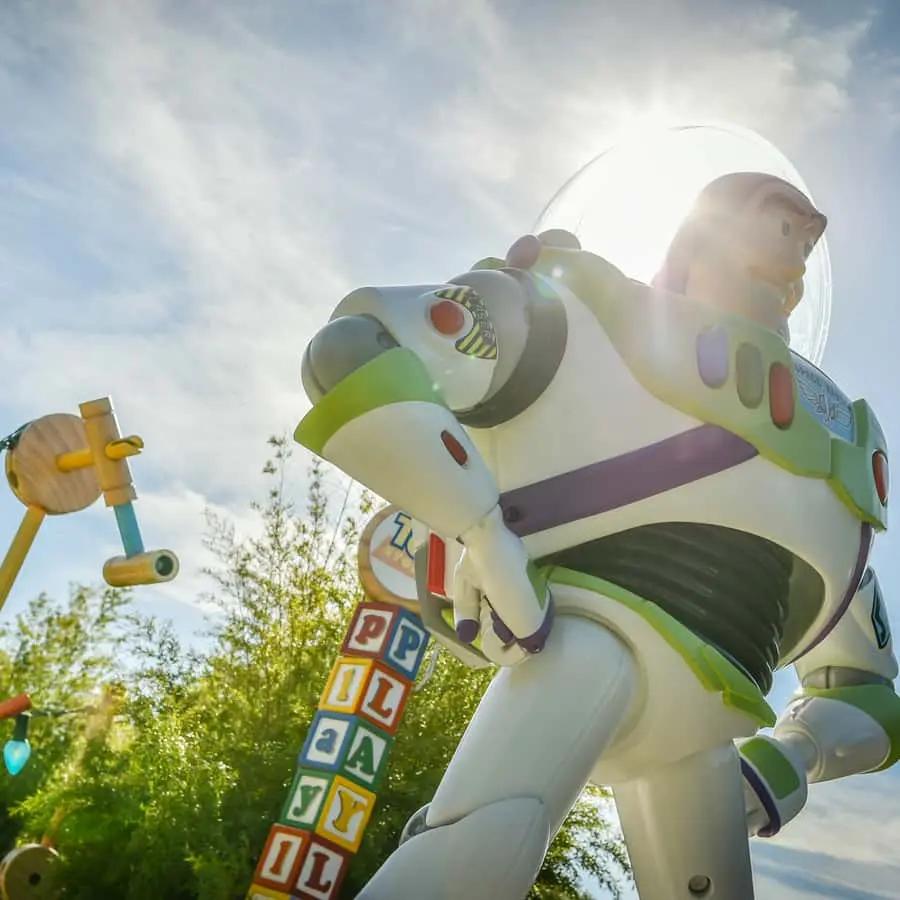 Disneyland Paris 1-Day Ticket Hotels Booking Trips