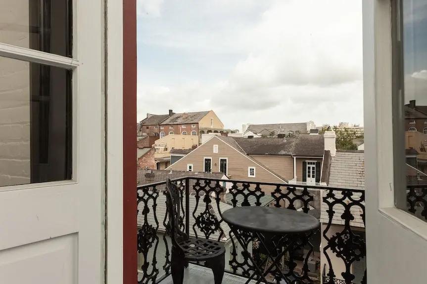 Le Richelieu Hotel Hotels Booking Trips