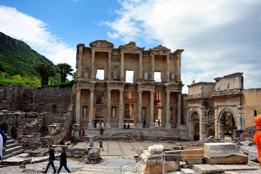 From Izmir: Full-Day Ephesus Tour with Lunch Hotels Booking Trips