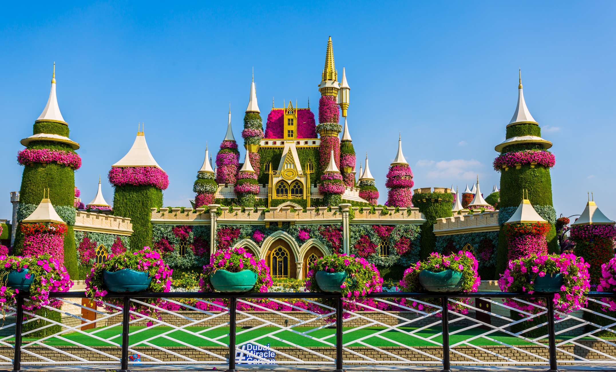Dubai Miracle Garden Skip-the-Line Ticket & Transport Option Hotels Booking Trips