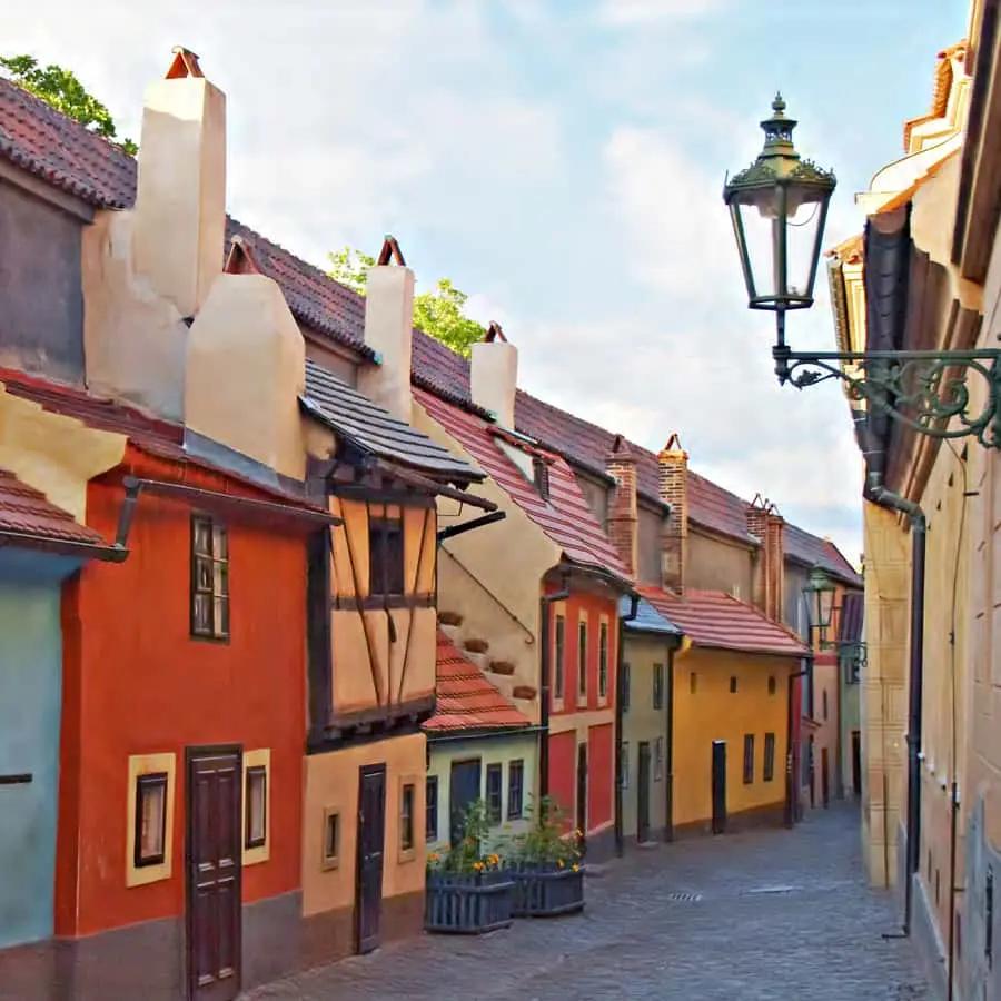 Prague: Castle Tour with Local Guide and Entry Ticket Hotels Booking Trips