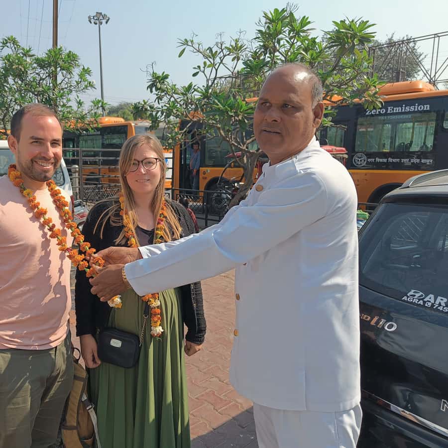 From Delhi: Taj Mahal & Agra Private Day Trip with Transfers Hotels Booking Trips