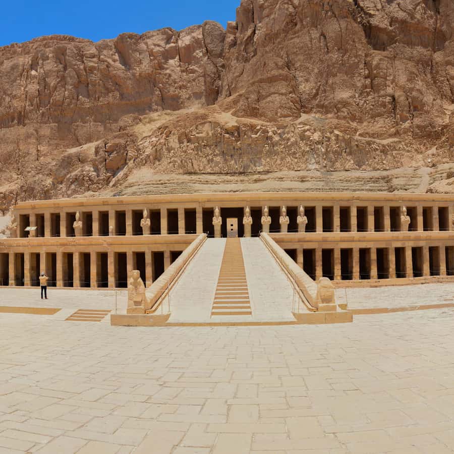 Luxor Valley of the Kings and Hatshepsut Temple Day Tour 