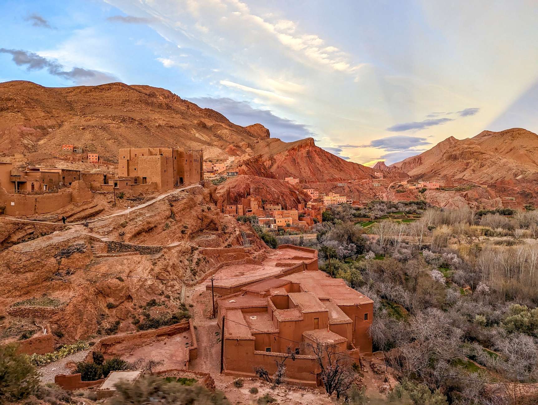 Majestic Desert: 3-Day Luxury Journey from Marrakech to Fes Hotels Booking Trips