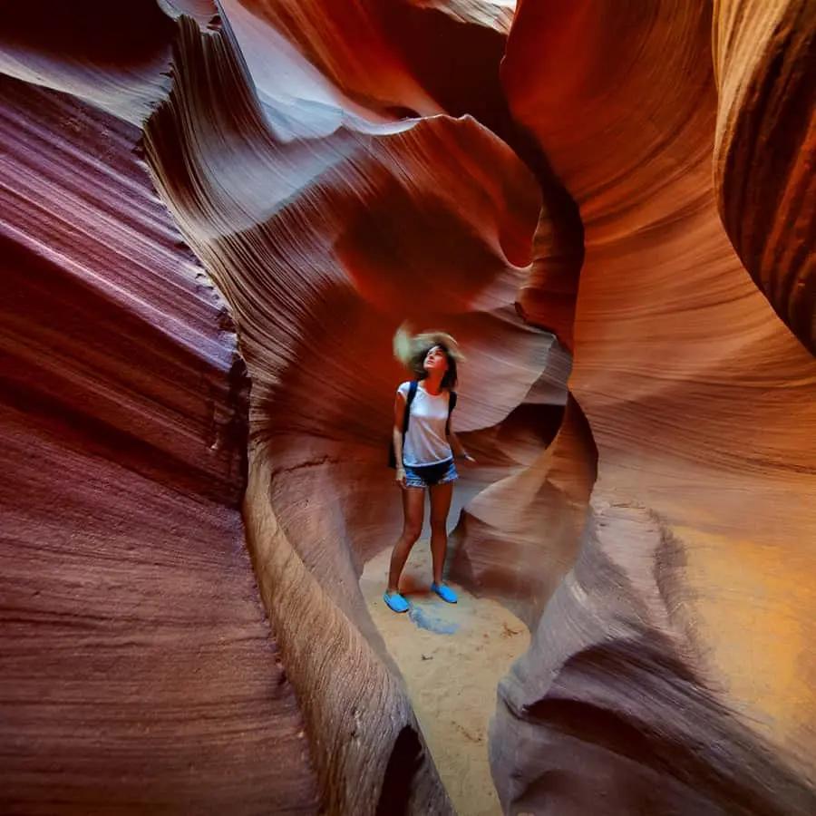 Lower Antelope Canyon Entry and Navajo Guided Tour Hotels Booking Trips