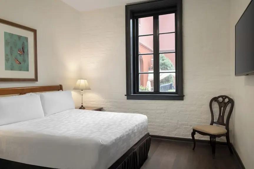 Le Richelieu Hotel Hotels Booking Trips