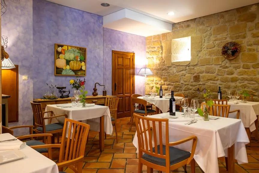 Villa de Abalos Hotels Booking Trips