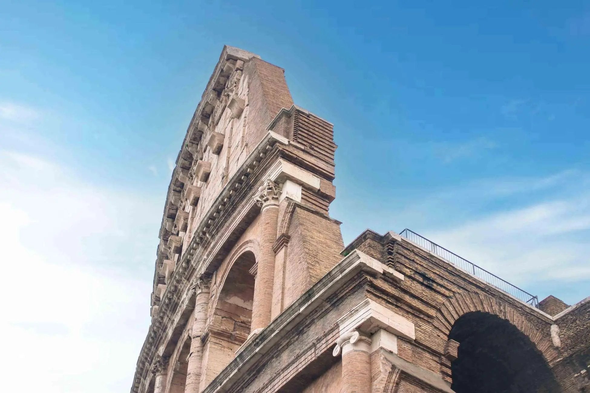 Rome: Colosseum & Forum with Audio Guide App -Optional Arena Hotels Booking Trips