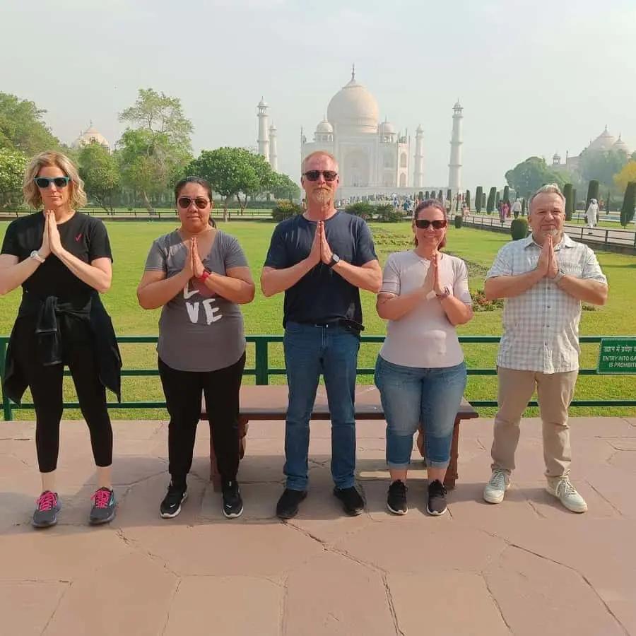 From Delhi: Taj Mahal & Agra Private Day Trip with Transfers Hotels Booking Trips