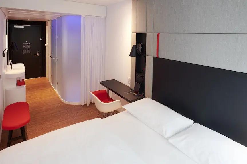 citizenM Chicago Downtown Hotels Booking Trips