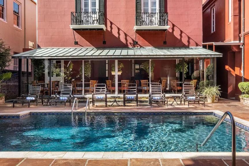 Le Richelieu Hotel Hotels Booking Trips