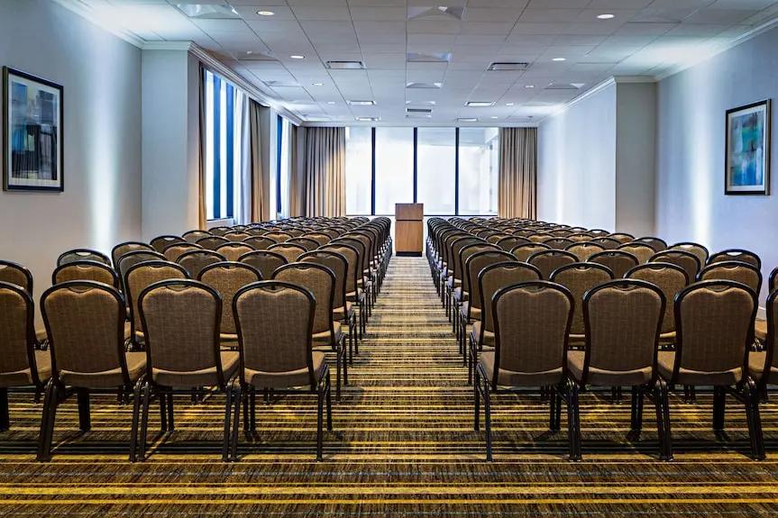 Hilton New Orleans Riverside Hotels Booking Trips