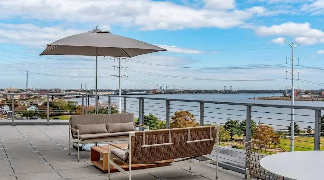 ONE11 Hotel New Orleans Hotels Booking Trips